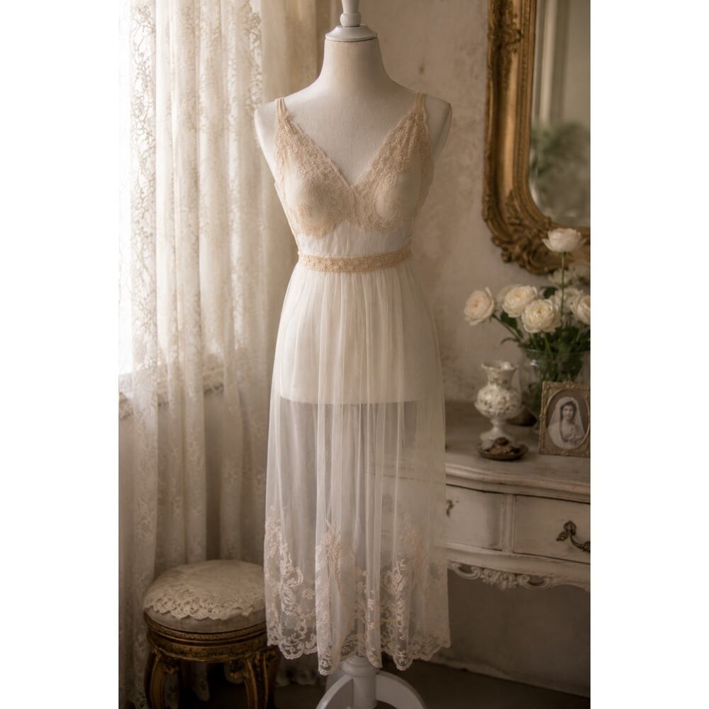Vintage Lace Apron Sexy Lingerie Sheer Lace Ruffle Small